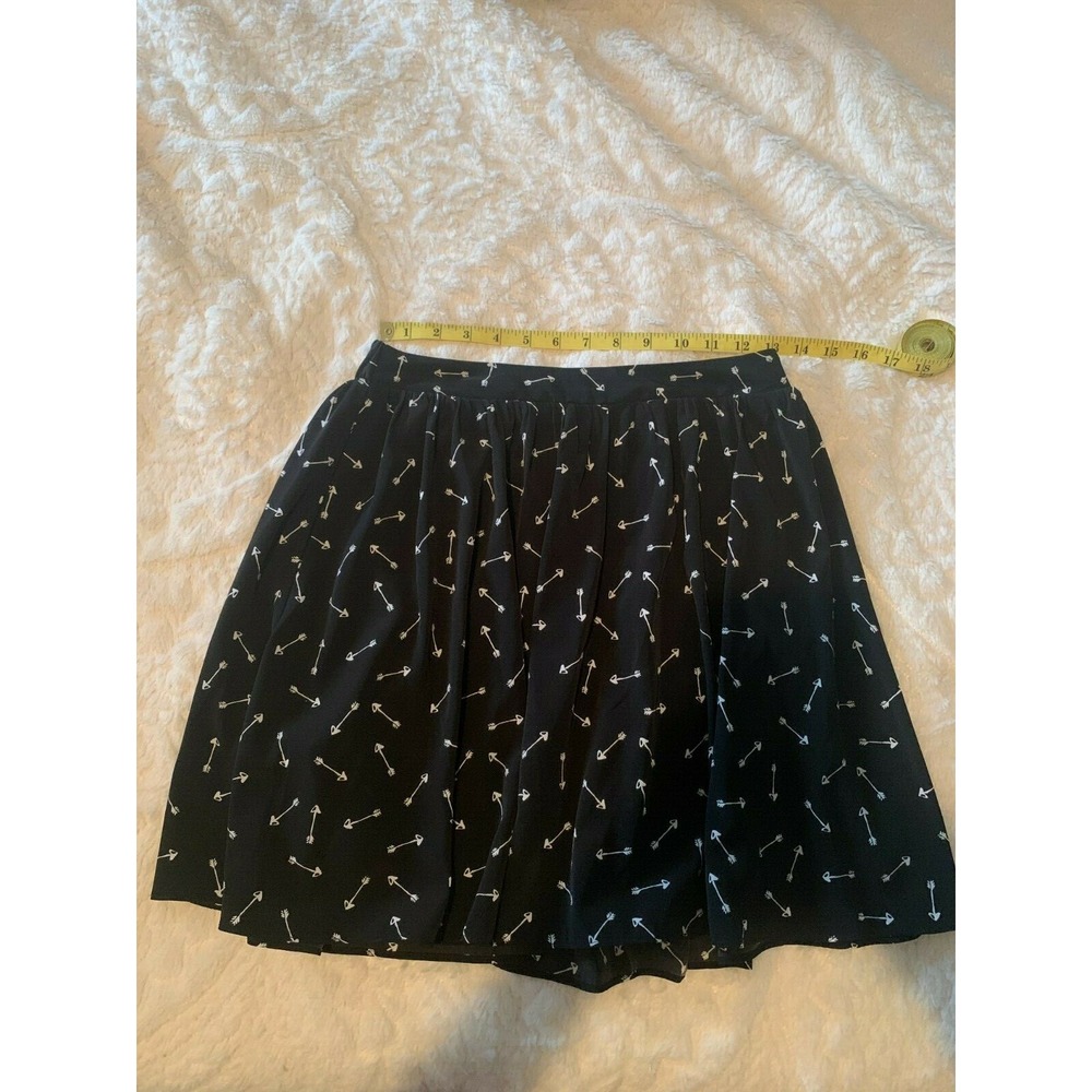 Lauren Conrad Arrow Elastic Waist Skater Skirt Size Small Black Lined Whimsical